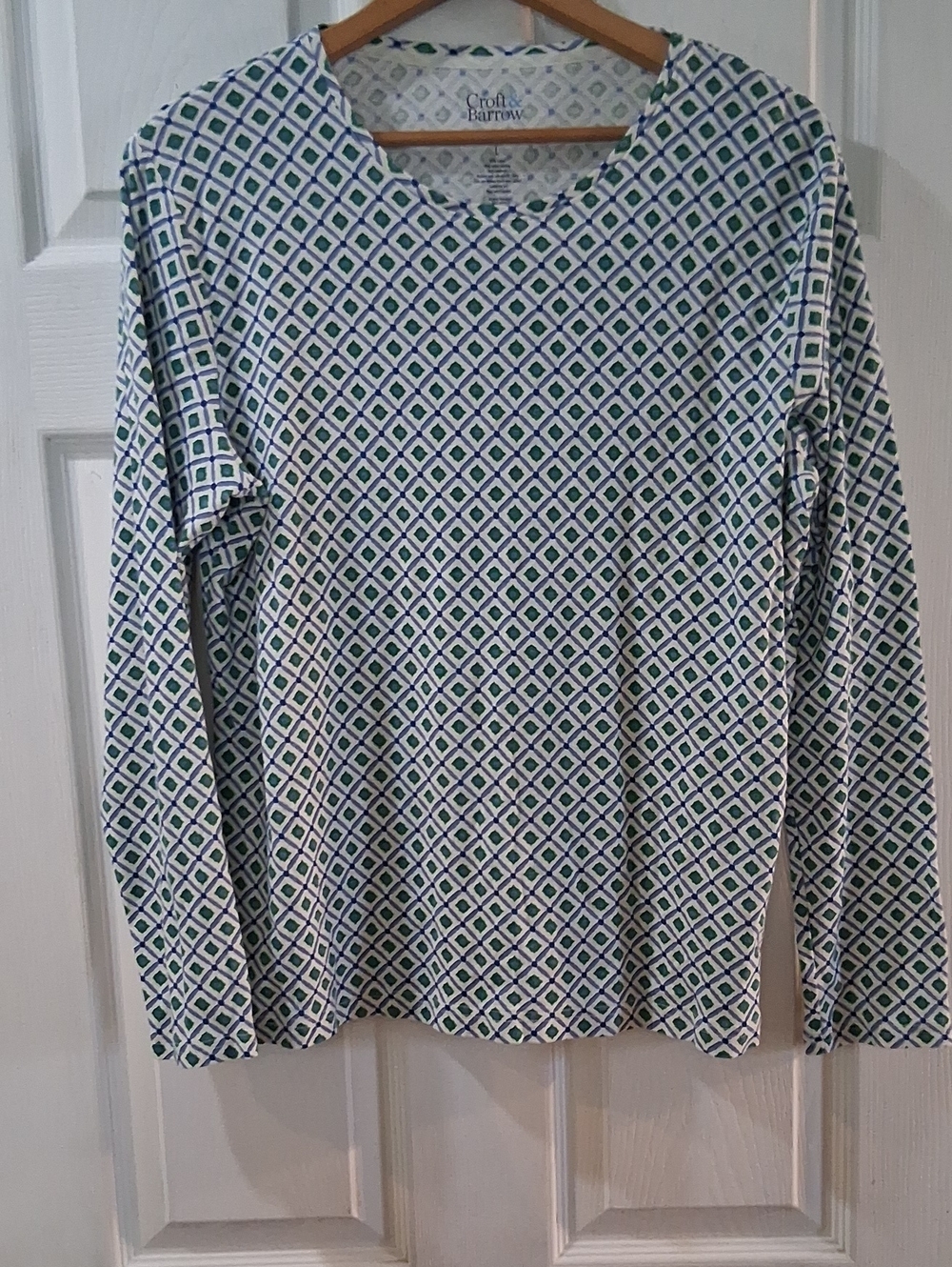 croft & barrow Green and White Geometric Long Sleeve Tee